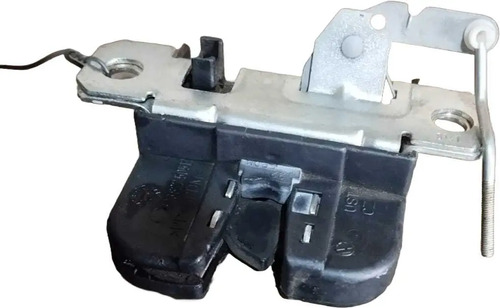 Trava Do Fechadura Interna Porta Malas Vw Polo 1.4 - 2004 - Imagem 2