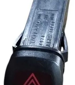 Botao Comando Pisca Alerta Volvo V40 2015 2016 Preto Preto