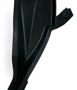Acabamento Churrasqueira Lado Direito Fiat Toro 1002151730 Preto Liso