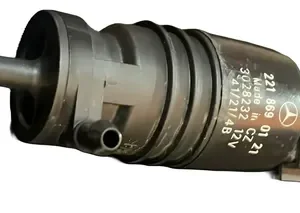 Bomba Motor Esguicho Parabrisa Mercedes C180 15-18 221869012