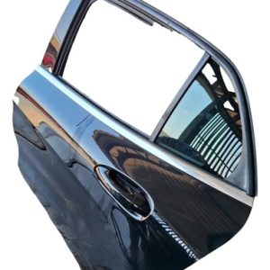 Porta Traseira Gla 200 Esquerda 15/18 Peça Original Traseira Esquerdo Preto