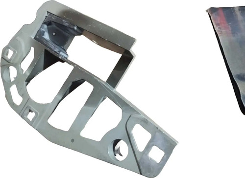 Dobradiça Porta-malas Direita Mercedes C180 2015 A 2019 - Imagem 4