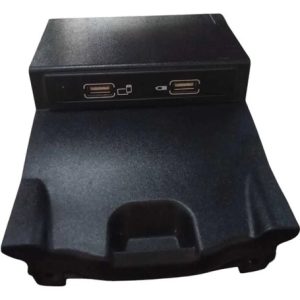 Entrada Usb Mercedes Gla 250 2017 Preto