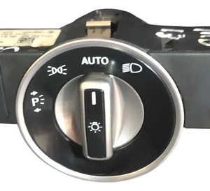 Botão Farol Mercedes Cla 250 2018 Original
