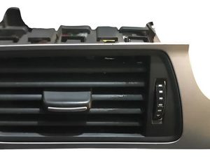 Difusor Ar Moldura Esquerdo Audi A6 2016