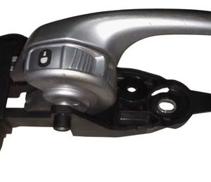 Maçaneta Interna Porta Jeep Compass Dianteiro Direito 16/21 Preto Dianteira