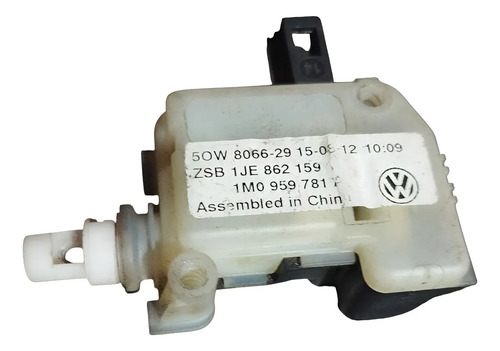 Motor Trava Tampa Traseira Golf 2001 À 2013 Vw Original