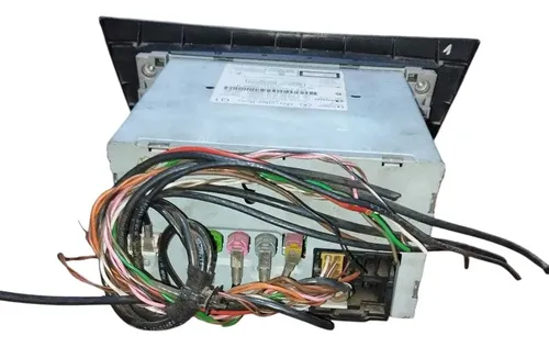 Radio Mercedes C180 C200 W204 07 10 A2049001813 Preto - Imagem 5