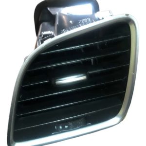 Difusor Ar Lateral Esquerdo C Led Audi Q3 2016 Oem