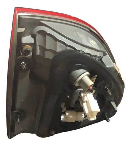 Lanterna Tampa Esquerdo Hyundai Vera Cruz 2007 A2012 Direito/passageiro Vermelho - Imagem 4