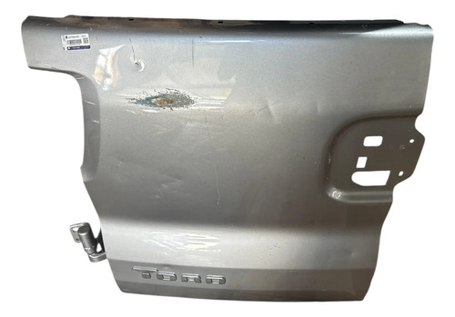 Par Tampa Traseira Porta Mala Fiat Toro Original Prateado - Imagem 3