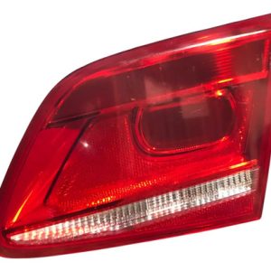 Lanterna Traseira Direita Passat B7 12-14 Direito/passageiro Direito/passageiro Vermelho