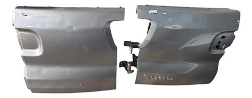 Par Tampa Traseira Porta Mala Fiat Toro Original Prateado - Imagem 4