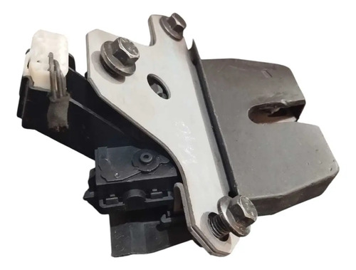 Fechadura / Fecho Da Mala Volvo V40 Hatchback, De 2012 A 201 - Imagem 4