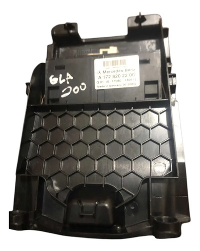 Porta Usb Mercedes Gla200 Style 2019 A1728202200 Preto - Imagem 3