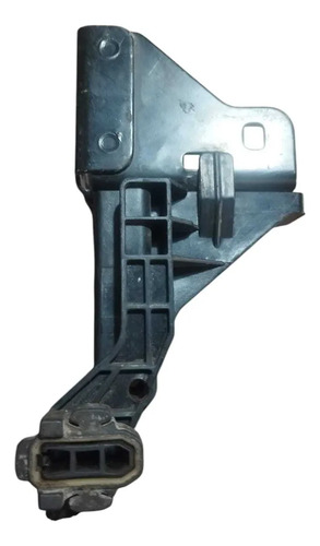 Suporte Parachoque Trasesq Mercedes C180 2015 A 2019 - Imagem 2