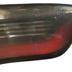 Lanterna Traseira Tampa Esquerda Jeep Compass 2020 A 2022 Esquerdo/motorista Vermelho