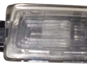 Luz Cortesia Inferior Painel Volvo Xc60 T6 2015