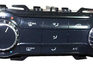 Comando De Ar Condicionado Mercedes A200 Gla200 2013-2018