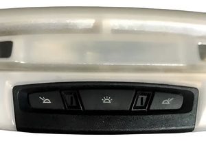 Luz Cortesia Central Bmw 320i 2013 2014 2015 2016